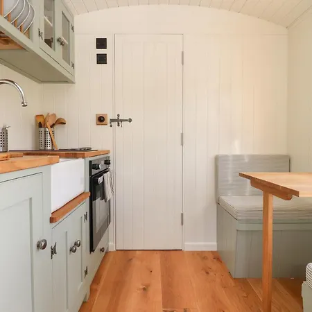 The Cabin * Skipton
